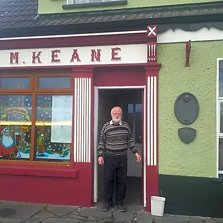 موتيل Keane's Bar & Restaurant *
