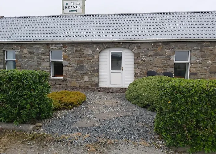 Keane's Bar & Restaurant * Lisdeen