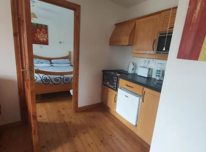 Keane's Bar & Restaurant Motell