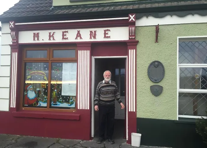 Motell Keane's Bar & Restaurant